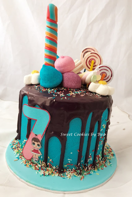 Tarta de cumpleaños LOL con galletas a juego #singluten #sinhuevo #sinfrutossecos