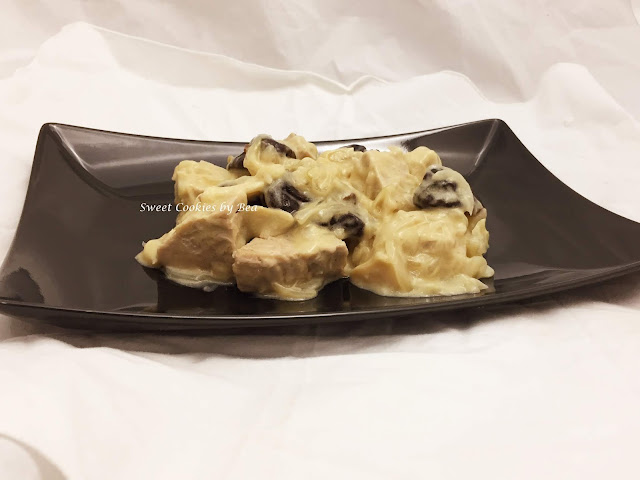 Bonito en salsa cremosa al whisky con ciruelas pasas