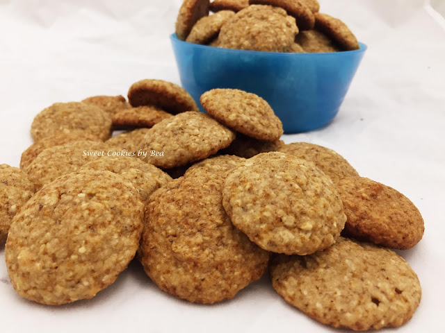 Mini cookies de coco y plátano para bebés