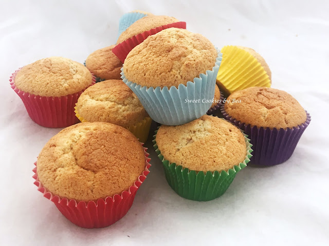 Magdalenas integrales de espelta con zanahoria y calabacín para la escuela