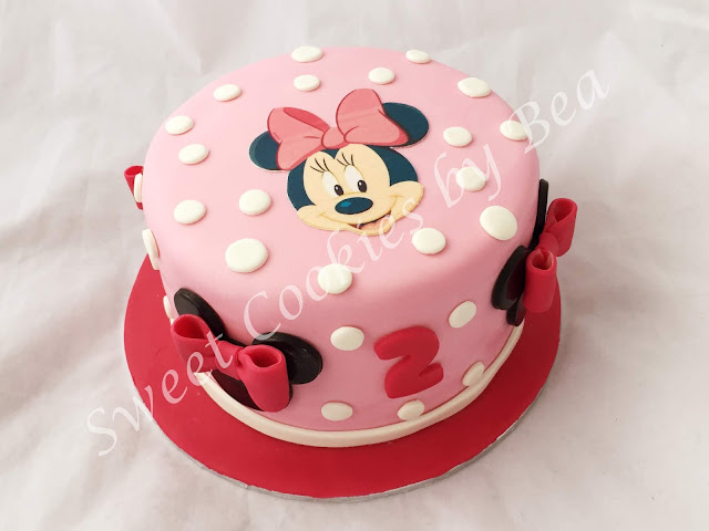 Tarta Minnie de fondant