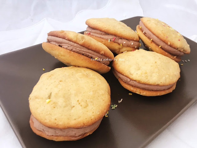 Woopies de frutas y chocolate